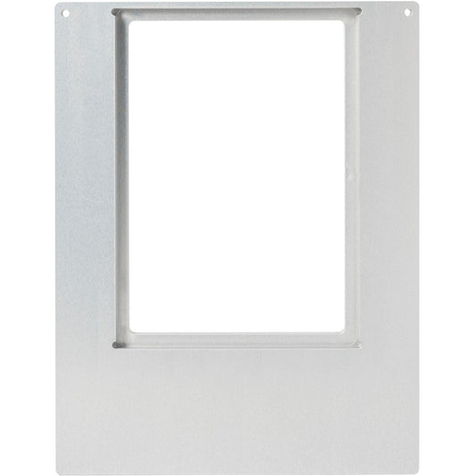 Die Adapterkassette für DF10 und DF20 Kassetten der Duni GmbH ist eine rechteckige Montageplatte aus Metall mit einer großen Aussparung in der Mitte und vier Ecklöchern, ideal zum Anschrauben oder Befestigen. Die Oberfläche ist glatt und wirkt unbearbeitet. Verpackung: 1 Stück.