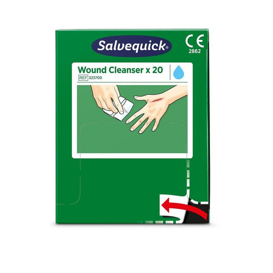 Eine grüne Schachtel von Orkla Wound Care AB's Salvequick savett wundreiniger (0,9% naci, steril), Packung mit 20 Stück. Die Vorderseite zeigt eine andere Handreinigung mit einem Wischtuch, einem Wassertropfensymbol und der Referenznummer 323700.