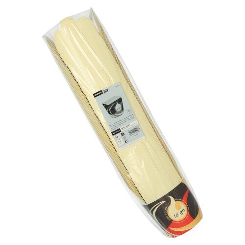 Μια διαφανής πλαστική συσκευασία περιέχει 50 ανοιχτοκίτρινες, τετράγωνες μιας χρήσης Starpak-Snackboxen "To Go" (750 ml), με ετικέτα με λεπτομέρειες προϊόντος, εικόνα κυπέλλου και το όνομα της μάρκας "Starpak".