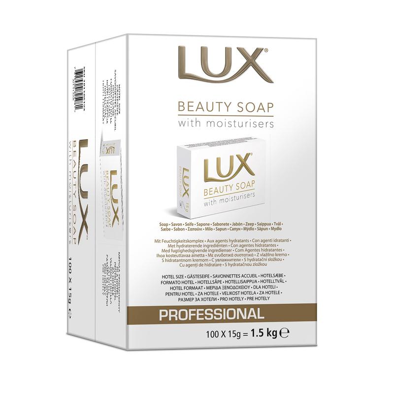 Ένα πακέτο με 100 κομμάτια LUX Professional Beauty Soap σαπούνι φιλοξενίας (15 γρ. το καθένα, συνολικά 1,5 κιλά) από την Diversey Deutschland GmbH & Co. OHG, με την επιγραφή "Professional" για χρήση σε ξενοδοχεία και φιλοξενία, με πληροφορίες προϊόντος και εικόνα στο λευκό κουτί.