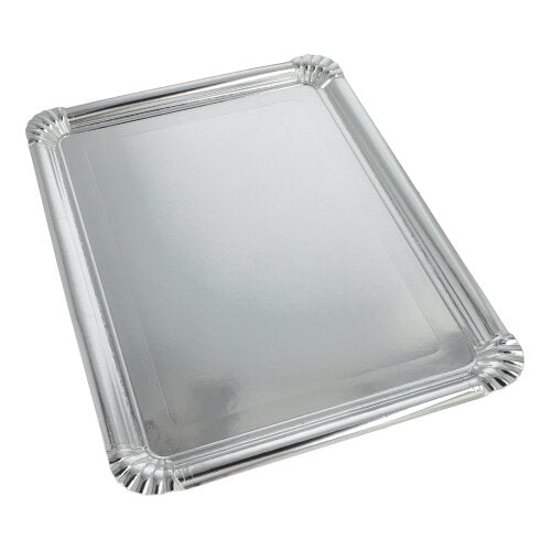 Οι Starpak 10 δίσκοι σερβιρίσματος (34 x 45,5 cm, ασημί, τετράγωνοι, με επίστρωση PET) από χαρτόνι παρουσιάζουν κομψά πιάτα· συσκευασία με 10 τεμάχια, ιδανική για κομψές περιστάσεις – απεικονίζεται σε λευκό φόντο.