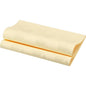 Οι διπλωμένες χαρτοπετσέτες Elegance 40x40 cm σε Crystal Cream της Duni GmbH από ανοιχτό κίτρινο χαρτί με διακριτικό γεωμετρικό μοτίβο απεικονίζονται σε λευκό φόντο. Η συσκευασία περιέχει 40 υψηλής ποιότητας χαρτοπετσέτες για το κομψά στρωμένο τραπέζι.