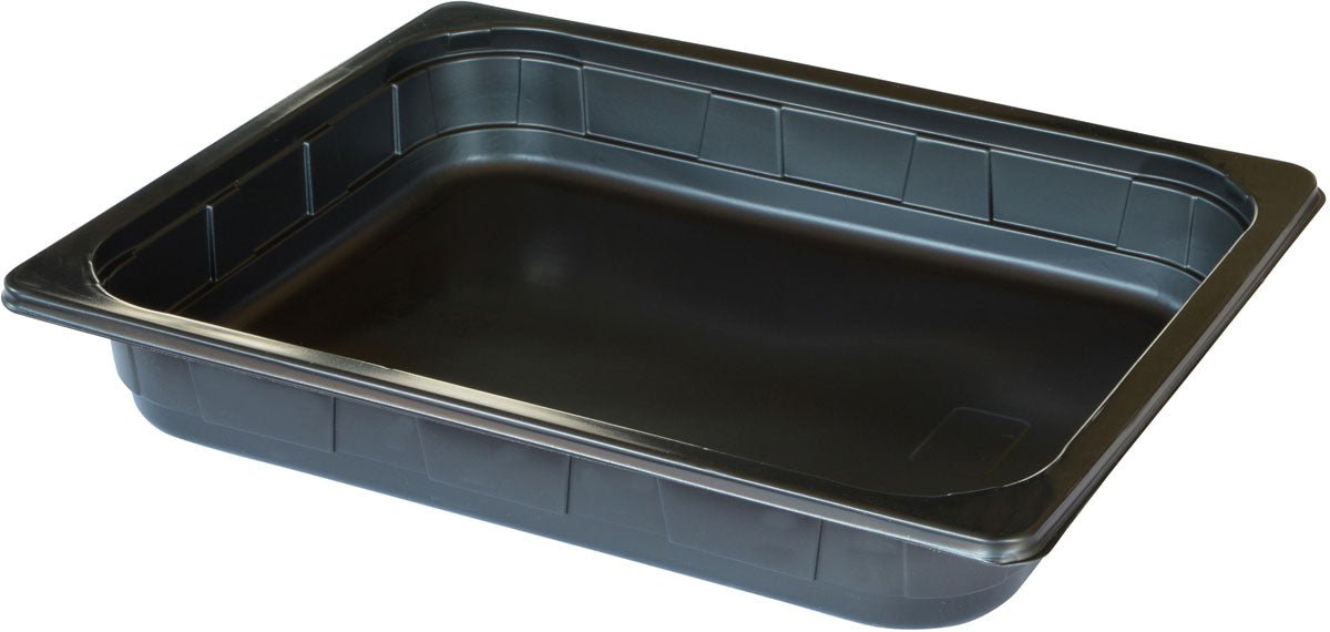 Η Duni GmbH PP Schale 1/2 GN Schwarz PP 325x265 είναι ένα μαύρο, ορθογώνιο μπολ σερβιρίσματος με φαρδύ χείλος, ιδανικό για τη γαστρονομία ή το catering, εδώ κενό σε λευκό φόντο.