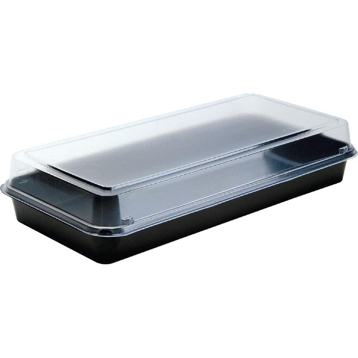 Ένα κουτί γεύματος Duni GmbH Μαύρο / Διαφανές PS 270x135x54 (πακέτο με 160 κομμάτια), από μαύρο πλαστικό με διαφανές καπάκι, φαίνεται άδειο σε λευκό φόντο. Το καπάκι PS εφαρμόζει ασφαλώς στο δοχείο.