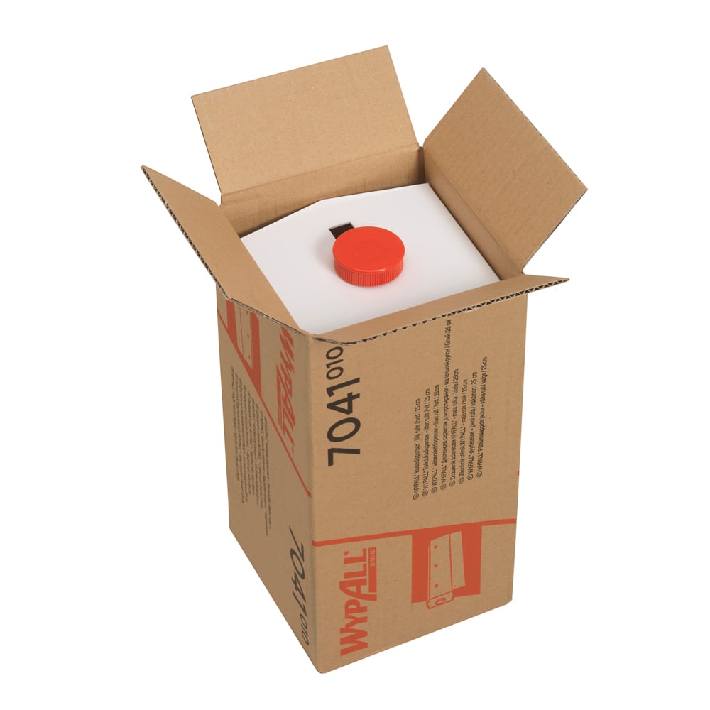 Ein weißer WypAll® Wischtuch-Spender für kleine Rollen (25 cm) der Kimberly-Clark GmbH liegt in einer geöffneten braunen Schachtel mit der Aufschrift "WYPALL 7041", die an den Seiten eine Gebrauchsanweisung und ein professionelles Branding aufweist.