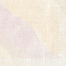 Ein gewebter Hintergrund in Stoffoptik in zarten pastelligen Creme-, Beige- und Rosatönen ziert ein kleines "Dukor"-Oval - ideal für elegante Zellt-Servietten 33x33 cm, 3-lagig, Serenity by Duni GmbH (Packung mit 50 Servietten).