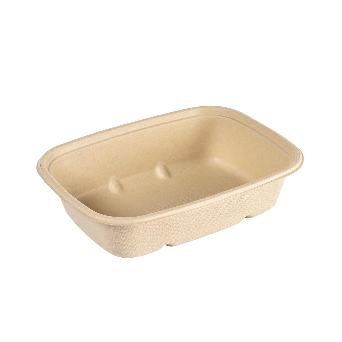 Το ορθογώνιο Cube Bowl 900 ml από μη επενδυμένο καφέ Bagasse (214x159x54) της Duni GmbH, με στρογγυλεμένες γωνίες και ανυψωμένες εσωτερικές κοιλότητες, είναι ένα φιλικό προς το περιβάλλον μιας χρήσης μπολ και εμφανίζεται άδειο σε λευκό φόντο.