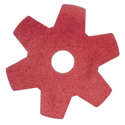 Το κόκκινο, εξάκτινο Twister Hybrid Pad της Diversey Deutschland GmbH & Co. OHG είναι σχεδιασμένο για την ανακαίνιση πέτρινων δαπέδων και αποτελείται από ανθεκτικά υλικά με μια κεντρική, κυκλική τρύπα.