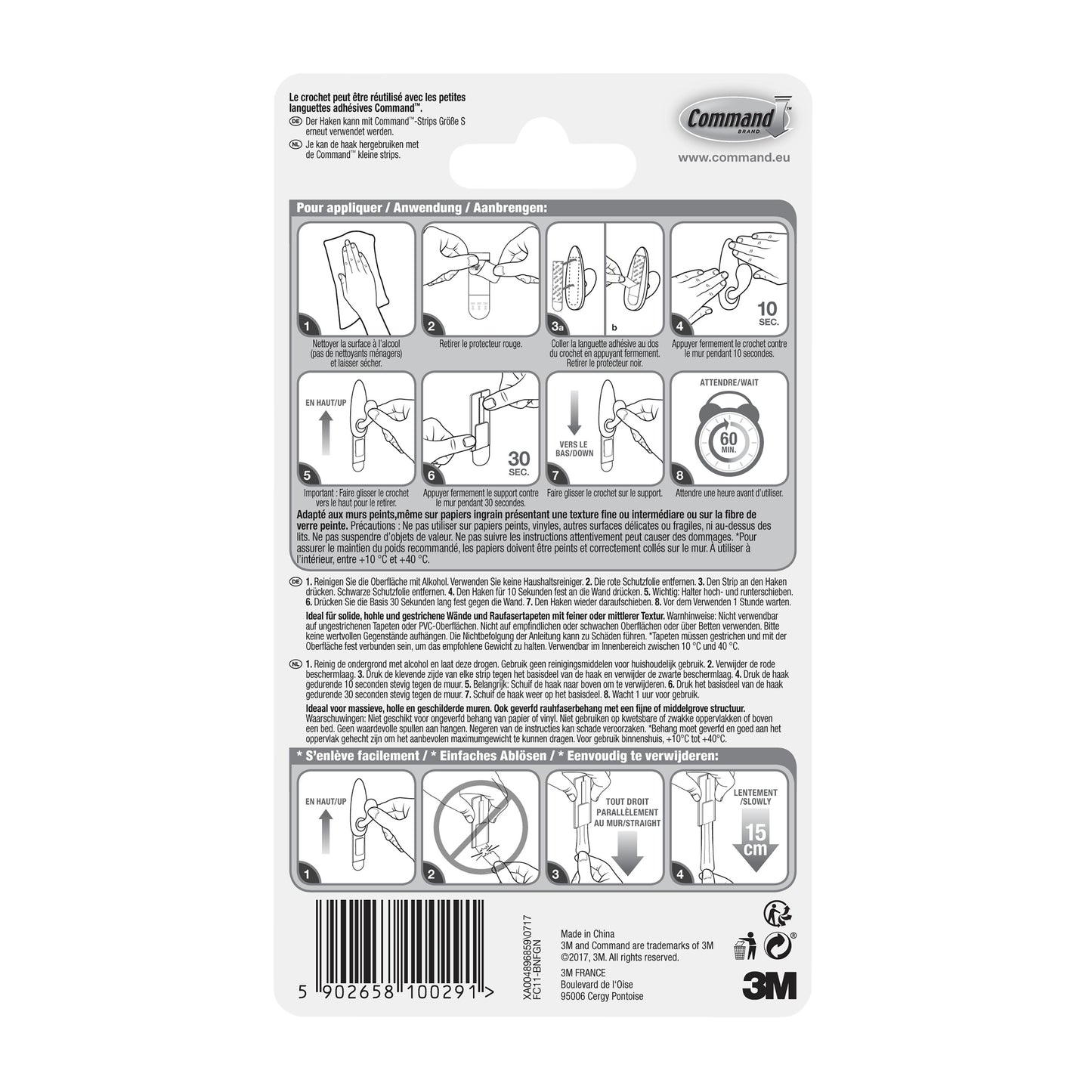 Auf der Rückseite der Command™ Metallhaken "klassisch"-Verpackung der 3M Deutschland GmbH befinden sich eine bebilderte Schritt-für-Schritt-Anleitung zur Anwendung und Entfernung, mehrsprachige Tipps und Sicherheitshinweise sowie ein Barcode und Logos am unteren Rand.