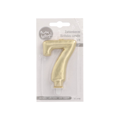 Die PAPSTAR GmbH Zahlenkerze mit Halter 7 cm "gold" ist eine goldene Zahlenkerze in klarer Kunststoff- und Kartonverpackung, beschriftet in Deutsch und Englisch mit weißem Halter - ideal als Kuchen Dekoration.