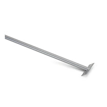 Der Nölle Profi Brush Metallstiel mit Stielhalter (140 cm, 24 mm Durchmesser), von Nölle Profi Brush Bürsten- & Pinseltechnik e.K., ist mit einer flachen, abgewinkelten Platte versehen und auf weißem Hintergrund dargestellt.