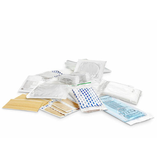 Sterile medizinische Verbände, Binden und Mullbinden aus dem Set DIN-Mine | Packung (1 Stück) von Orkla Wound Care AB sind übersichtlich in Einzelverpackungen auf einer weißen Fläche angeordnet und spiegeln die organisierte Präzision von DIN-Mine Schreibbedarf wider.