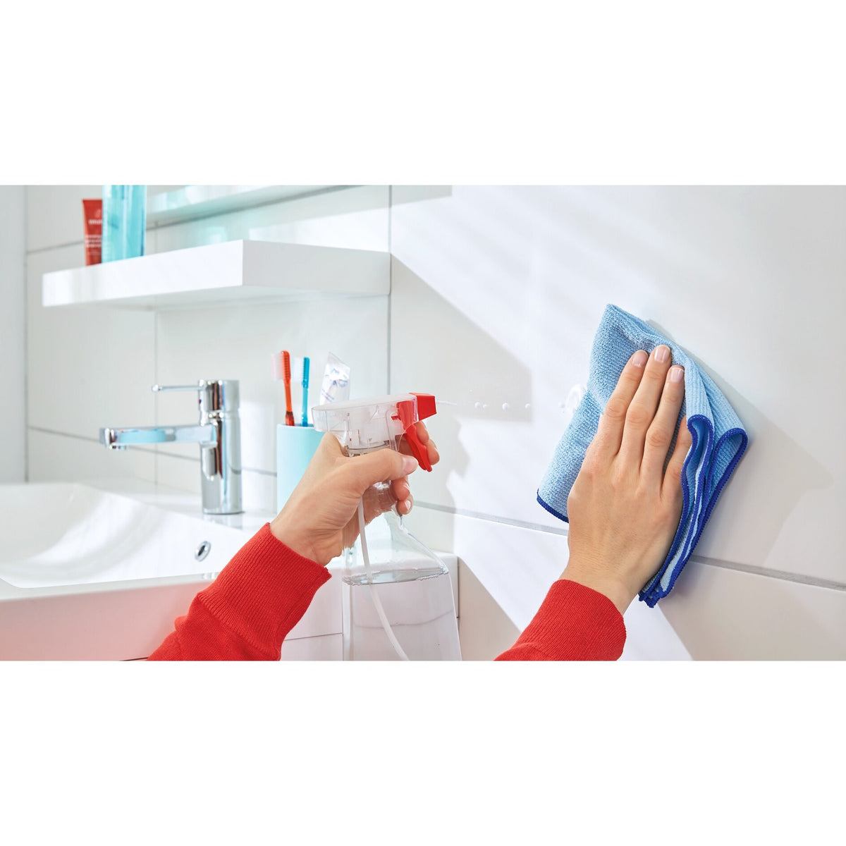 tesa Powerstrips Haken S Metall, weiß – Anwendung