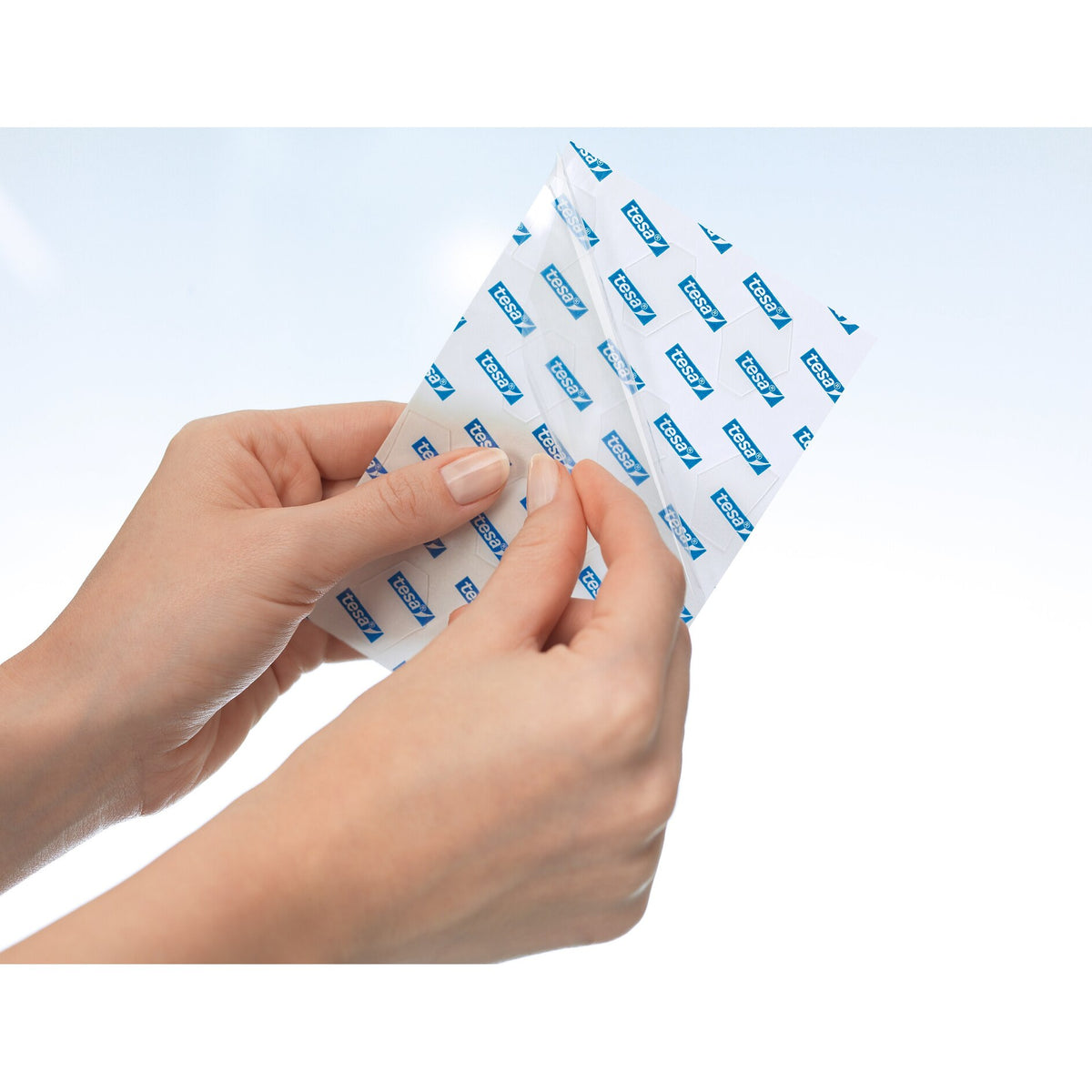 tesa Tack transparent, Klebepads XL – Anwendung