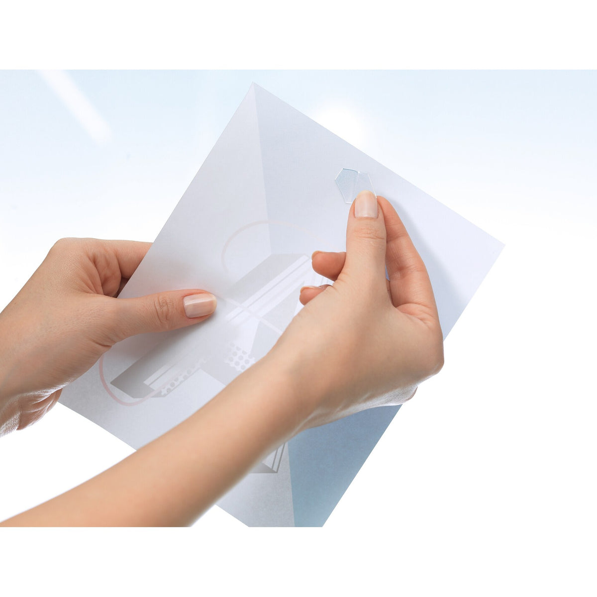 tesa Tack transparent, Klebepads XL – Anwendung