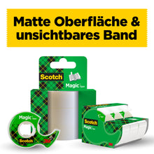 Abgebildet ist das Scotch® Magic™ Unsichtbares Klebeband von 3M Deutschland GmbH: 3 Rollen (19 mm x 25 m) plus 1 Handabroller gratis. Im Hintergrund steht auf gelbem Banner: "Matte Oberfläche & unsichtbares Klebeband.