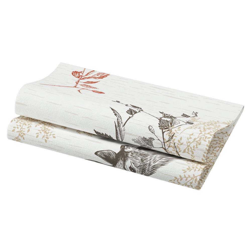 Ένα διπλωμένο κομμάτι υφάσματος με σχέδιο εμπνευσμένο από τη φύση με φύλλα και λουλούδια σε τόνους κόκκινου, καφέ και μπεζ αντικατοπτρίζει την κομψότητα μιας πετσέτας Duni Bio Dunisoft®. Κατάλληλο για διακόσμηση σπιτιού, όπως κουρτίνες ή ταπετσαρίες.