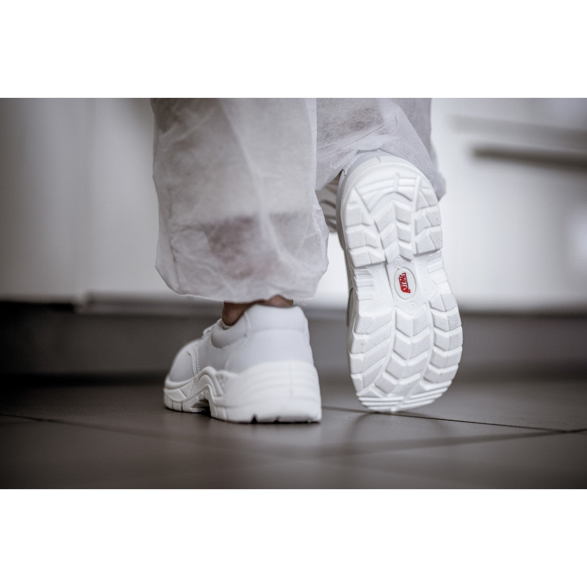 Παπούτσια ασφαλείας NITRAS CLEAN STEP, S2, λευκά