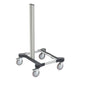 Το προϊόν "TASKI Chassis Micro, Grundgestell klein" της Diversey Deutschland GmbH & Co. OHG είναι ένα συμπαγές, κινητό βασικό πλαίσιο εξοπλισμού με τέσσερις περιστρεφόμενους τροχούς και κεντρικό στύλο σε λευκό φόντο.