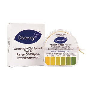 Το Diversey QUAT Test Kit, 1 τεμ. από την Diversey Deutschland GmbH & Co. OHG αποτελείται από ένα λευκό κουτί και ένα στρογγυλό δοχείο ταινιών δοκιμής με μια κάρτα χρωμάτων που δείχνει τα επίπεδα συγκέντρωσης QUAT από 0 έως 1000 ppm.