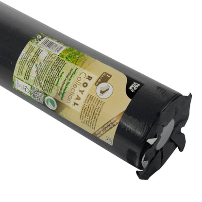 Ένας τυλιγμένος PAPSTAR δρομέας τραπεζιού, Tissue «ROYAL Collection» (24 μ x 40 εκ) της PAPSTAR GmbH, με καφέ-πράσινη ετικέτα με κείμενο και σύμβολα, έχει μαύρο υλικό ιστού στα άκρα των ρολών.