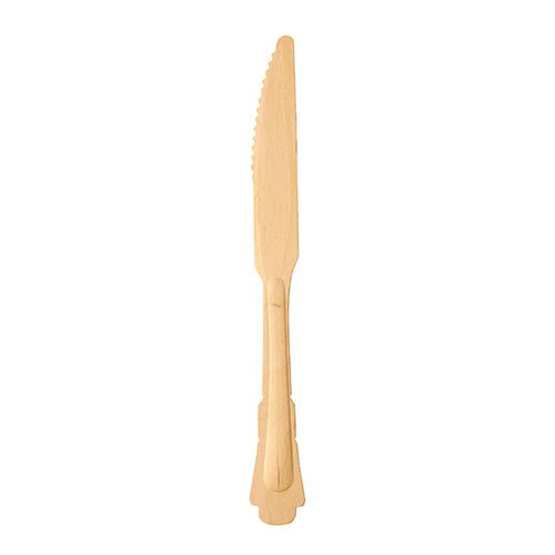 Ένα PAPSTAR ξύλινο μαχαίρι "pure" 20,5 cm της PAPSTAR GmbH στέκεται όρθιο μπροστά σε λευκό φόντο και δείχνει τη κυματοειδή του λεπίδα, τη επίπεδη λαβή και το διακριτικό vintage σχέδιο του· εδώ ένα από τα έξι μαχαίρια του σετ.