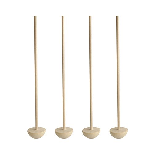 Τέσσερα PAPSTAR ξύλινα σφηνάκια κοκτέιλ από ανοιχτόχρωμο ξύλο, το καθένα 17 εκ. μήκος και με στρογγυλή βάση, στέκονται όρθια το ένα δίπλα στο άλλο μπροστά σε λευκό φόντο. Πρόκειται για το μοντέλο "pure" της PAPSTAR GmbH.