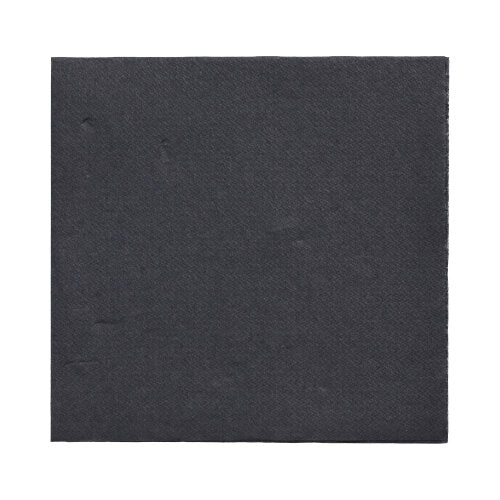 Auf weißem Untergrund ist eine schwarze 150 Servietten „DAILY Collection“ (1/4-Falz, 32x32 cm) der PAPSTAR GmbH abgebildet, die ihre glatte, dezent strukturierte Oberfläche mit kleinen Unregelmäßigkeiten zeigt.