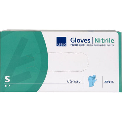 Ένα κουτί Abena Re-Seller GmbH Nitril-Handschuhe Classic, χωρίς πούδρα, μπλε, μέγεθος S (6-7) περιέχει 200 τεμάχια. Η πράσινο-λευκή συσκευασία με απεικόνιση γαντιού είναι ιδανική για ιατρική χρήση.