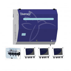Η κύρια μονάδα αντλιών DF10M (IoC) 6 της Diversey Deutschland GmbH & Co. OHG είναι ένα μπλε-γκρι, επιτοίχιο σύστημα δοσολογίας με λογότυπο, μονάδες ελέγχου και ένα εξάρτημα με τέσσερις βαλβίδες για έως και 8 πλυντήρια σε πλυντήρια.