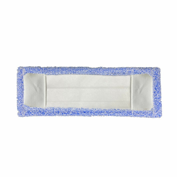 Der Arcora Flachpressmopp Micro Blue 2.0 von Arcora International GmbH hat einen rechteckigen weißen Kern mit hellblauen Mikrofaserkanten, ideal für die Bodenreinigung. Abgebildet ist hier die Spezial Polyester Tasche Version (Karton, 75 Stück).