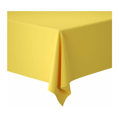 Eine Dunicel-Tischdeckenrollen-Tischdecke (1,18 m x 10 m) von Duni GmbH in Gelb bedeckt eine Tischecke, der glatte Stoff fällt gleichmäßig auf beiden Seiten – perfekt für Hochzeiten, Bankette, Firmenveranstaltungen – vor einem weißen Hintergrund.