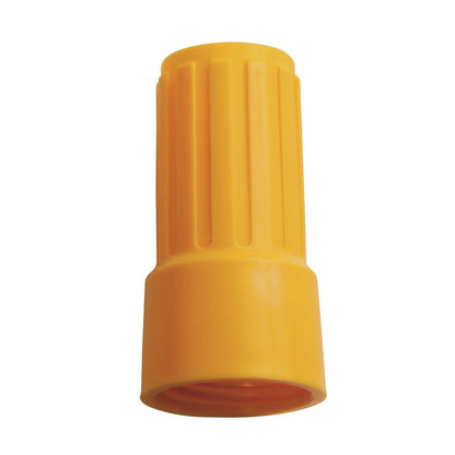 Der ÜBERWURFMUTTER FÜR ADAPTER E1100019 von Haug Bürsten KG ist ein gelber Kunststoffverbinder mit gerippter zylindrischer Form und geschlossenem Ende, der für sichere elektrische Drahtverbindungen verwendet wird.