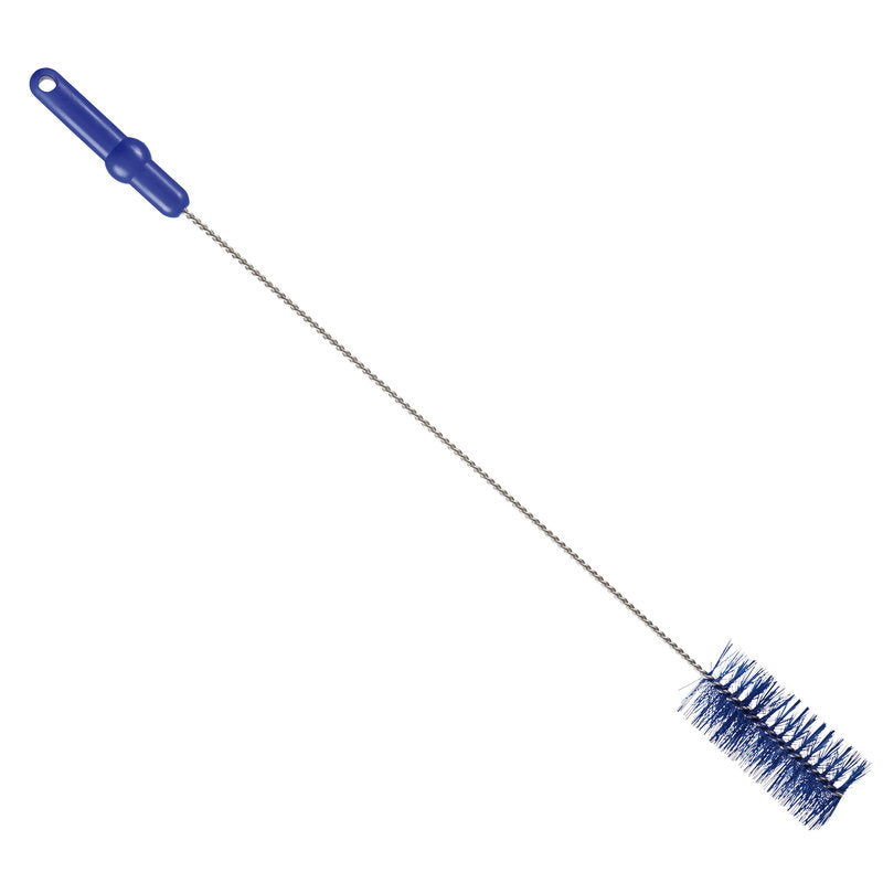 Η ROHRBÜRSTE, ø 0,50MM MITTEL 700Xø 60MM από Haug Bürsten KG διαθέτει μπλε πλαστική λαβή, μακρύ μεταλλικό στέλεχος και κυλινδρικές μπλε τρίχες σε ένα άκρο - ιδανική για τον καθαρισμό σωλήνων - μπροστά σε λευκό φόντο.