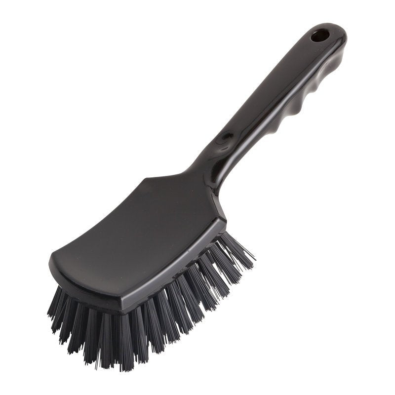 Η Haug Bürsten KG ΣΚΟΥΠΑ ΜΕ ΚΟΝΤΑΡΙ, ø 0,50MM ΣΚΛΗΡΗ (260x72x35mm), είναι μια μαύρη πλαστική βούρτσα καθαρισμού με ανθεκτικές τρίχες και εργονομική λαβή, που απεικονίζεται σε λευκό φόντο.