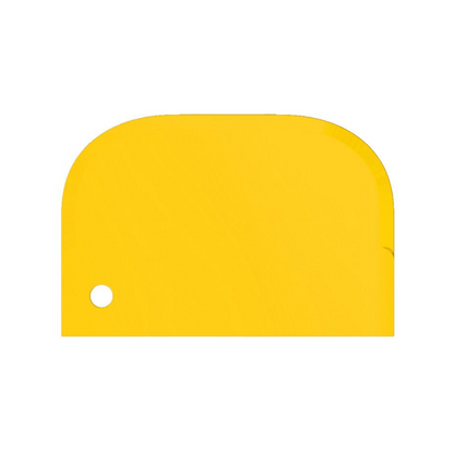 Ο Haug Schaber klein 15 x 10 cm από Haug Bürsten KG είναι ένας φωτεινός κίτρινος, ορθογώνιος ξύστης ζύμης από πλαστικό με στρογγυλεμένες άκρες, που είναι ιδανικός για την αφαίρεση επίμονων καταλοίπων. Διαθέτει μια μικρή στρογγυλή τρύπα στην κάτω αριστερή γωνία και έχει λεία, γυαλιστερή επιφάνεια. Αυτό το προϊόν συμμορφώνεται με τα πρότυπα συμβατότητας τροφίμων.