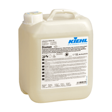 Το 5-λίτρο πλαστικό δοχείο του Kiehl Disoman Hochleistungs-Handspülmittel Superkonzentrat της Johannes Kiehl KG διαθέτει μια λευκή ετικέτα με πληροφορίες προϊόντος και branding καθώς και ένα καπάκι βιδωτό και μια λαβή για την αποτελεσματική καθαριότητα.