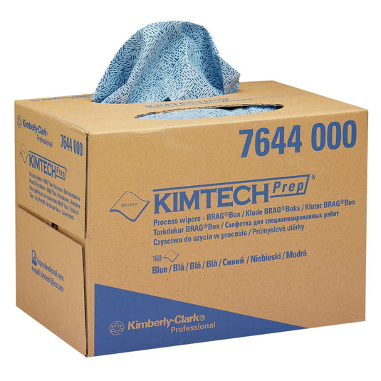 Ένα μπλε μοτίβο χαρτομάντιλο Kimtech® για βιομηχανική χρήση διανέμεται από ένα καφέ κουτί BRAG™ της Kimberly-Clark GmbH (1 κουτί x 160 χαρτομάντιλα). Το κουτί φέρει πληροφορίες για το προϊόν και είναι ιδανικό για βιομηχανικό καθαρισμό.