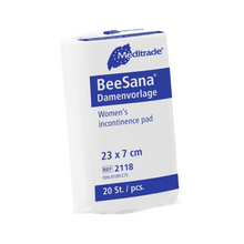 Auslaufartikel: Meditrade BeeSana® Damenvorlage von Meditrade GmbH, Packung mit 20 Stück (23 x 7 cm), hygienische Einlagen mit Deutsch/Englisch auf weiß-blauem Hintergrund. REF 2118.