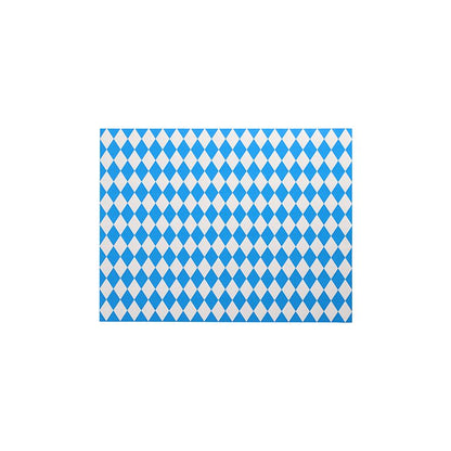 Τα PAPSTAR 100 χάρτινα σουπλά (30 x 40 cm) της PAPSTAR GmbH παρουσιάζουν ένα επαναλαμβανόμενο μοτίβο από μπλε και λευκά ρόμβους σε διαγώνιες σειρές σε λευκό φόντο, ιδανικό για ένα οικολογικά διακοσμημένο τραπέζι.