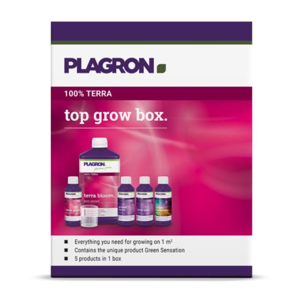 Το „Plagron Top Grow Box 100% Terra - Anbauset für Erde | 1 Stück“ από την Bertels B.V. περιλαμβάνει φιάλες όπως „Terra Bloom“ και „Terra Grow“. Το κουτί είναι σχεδιασμένο σε μωβ και ροζ και συνοδεύεται από ένα κείμενο που περιγράφει τις ιδιότητές του και το περιεχόμενό του.