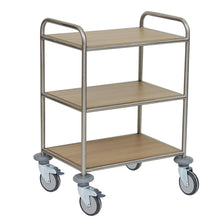 Der Novocal Mehrzweckwagen verfügt über einen Edelstahlrahmen, drei melaminbeschichtete Fachböden in der Farbe Novocal-F und vier große Rollen für den einfachen Transport. Wird als eine Einheit geliefert.