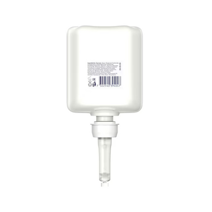 Απεικονίζεται ένας λευκός ορθογώνιος δοχείο με ακροφύσιο βάσης, στον οποίο φαίνονται κείμενο και γραμμωτός κωδικός. Αυτό το Tork 420202 Ευαίσθητη Ενυδατική Απολύμανση Χεριών Premium από την TORK – Essity Professional Hygiene Germany GmbH είναι ιδανικό για τη διανομή ενυδατικού απολυμαντικού χεριών και καταπολεμά αποτελεσματικά τους παθογόνους μικροοργανισμούς.