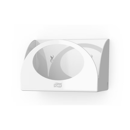 Ο Tork 655100 Small Pack Papierspender Performance W8, κατασκευασμένος από την TORK – Essity Professional Hygiene Germany GmbH, είναι ένας λευκός, επιτοίχιος κάτοχος κουτιού ιστού που επιτρέπει την εξοικονόμηση χώρου με τοποθέτηση στον τοίχο. Έχει ανοιχτό σχεδιασμό μπροστά με δύο ορατές βίδες στο εσωτερικό και είναι επισημασμένος με «Tork» για να εξασφαλίζει υγιεινή προστασία.