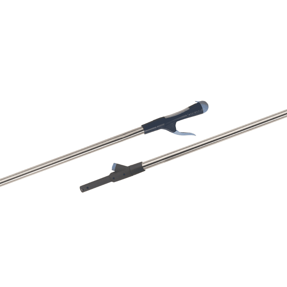 Το σετ συστήματος καθαρισμού δαπέδων Vileda SprayPro από ανοξείδωτο ατσάλι της Vileda GmbH αποτελείται από δύο μεταλλικές ράβδους με εργονομικές λαβές - η μία είναι εξοπλισμένη με μπλε κλιπ και η άλλη με μαύρο κουμπί. Αυτό το επεκτάσιμο σύστημα καθαρισμού είναι τέλειο για επαγγελματίες καθαριστές που αναζητούν αποδοτικές λύσεις.