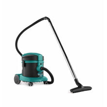 Das Arcora WD 22 P Nan leistungsstarkes Gerät mit kleinem Behälter von Arcora International GmbH hat einen teal-schwarzen Kanisterkörper, einen langen flexiblen Schlauch, ein Verlängerungsrohr aus Metall und einen flachen Bodenaufsatz. Verpackt in einer Schachtel (1 Packung).