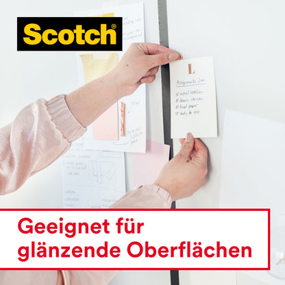 Eine Notiz wird mit Scotch® Crystal Klebeband, 19 mm x 25 m, 1 Rolle + 8 m GRATIS von 3M Deutschland GmbH an einem Whiteboard befestigt. Es werden auch andere Papiere und Haftnotizen befestigt. Text: "Geeignet für glänzende Oberflächen".