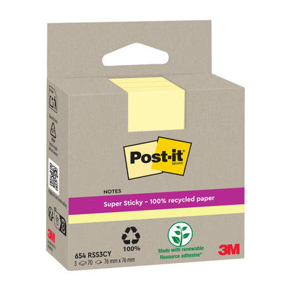 Eine Packung Post-it® Super Sticky 100% Recycling Notes (76x76mm, 70 Blatt/Block, 100% PEFC) von 3M Deutschland GmbH. Die braune Schachtel zeigt ein gelbes Post-it-Logo, ein Recycling-Symbol und ein grünes Symbol für erneuerbare Klebstoffe.