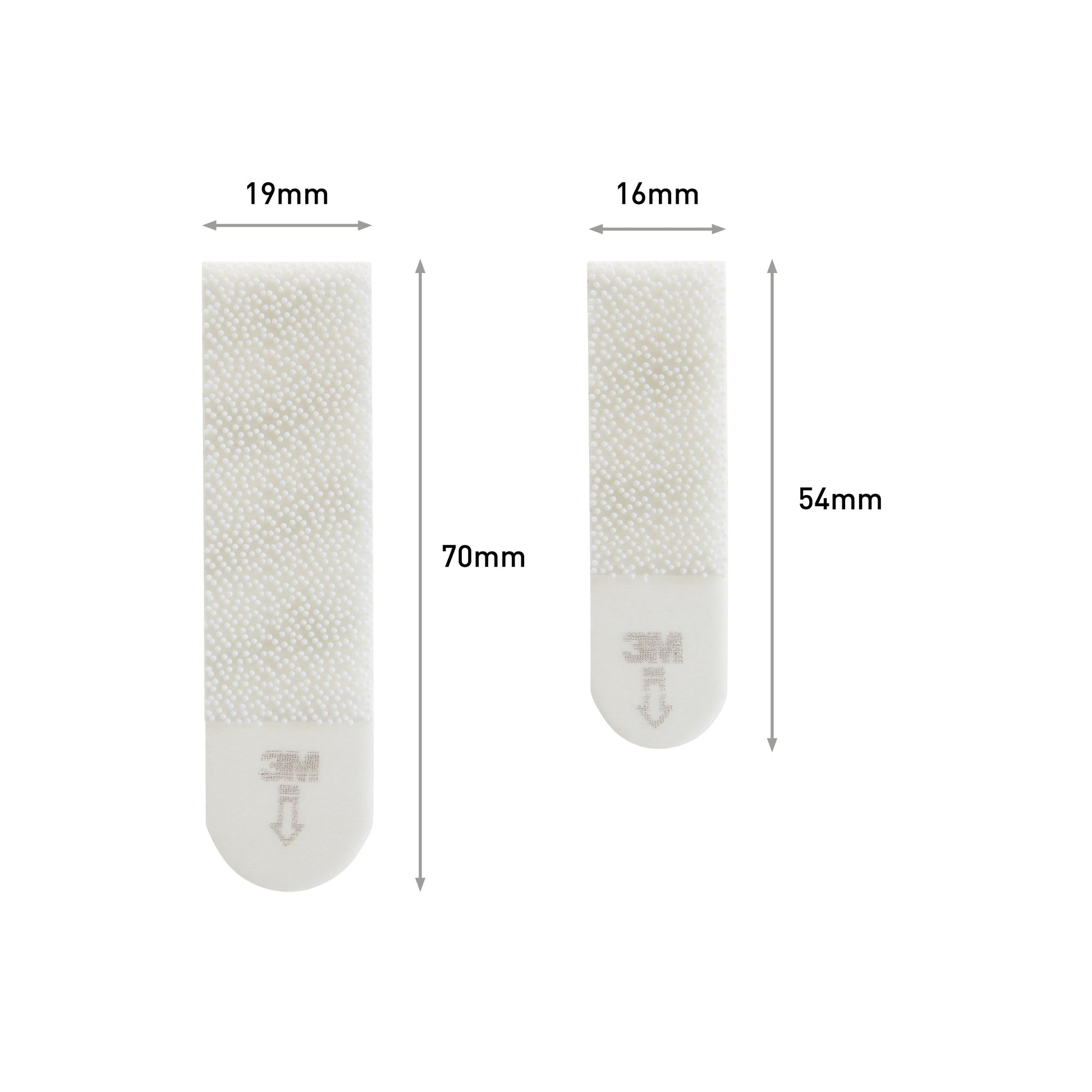 Zwei Command™ Bilder-Montage Strips von 3M Deutschland GmbH sind nebeneinander abgebildet: einer ist 19mm x 70mm, der andere 16mm x 54mm groß. Beide sind mit Pfeilen und dem Schriftzug "3M" am unteren Rand versehen. Produkt: Vorteilspack, 17203 (1 Stück).