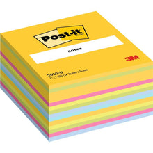 Ένας κύβος Post-it® Notes, Ultra-Farben (76x76 mm, 450 φύλλα, 1 μπλοκ), από την 3M Deutschland GmbH, έχει κίτρινο εξώφυλλο με το λογότυπο Post-it - ιδανικός ως πολύχρωμο σημειωματάριο. 100% PEFC πιστοποιημένο (SGSCH-PEFC-COC-110078).